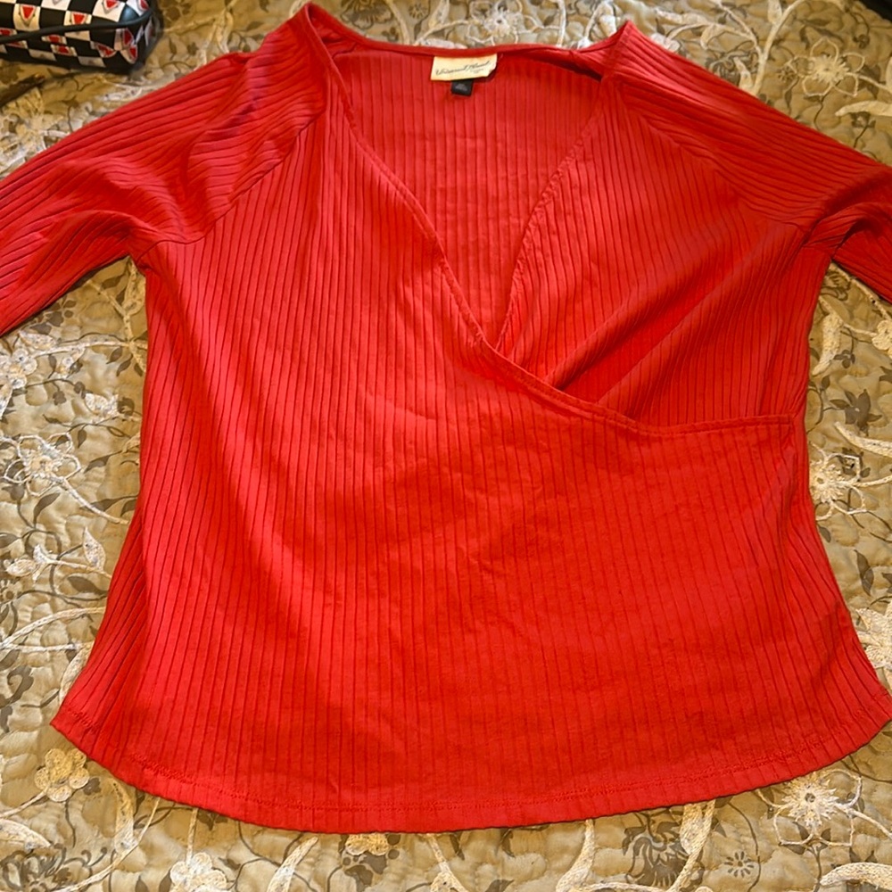 Universal Thread long sleeve